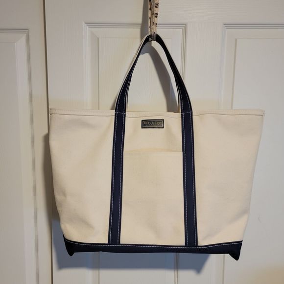 L.L. Bean Handbags - VTG 80s 90s LL Bean Boat & Tote Large Navy Straps Zip Top Canvas Utility Bag NEW